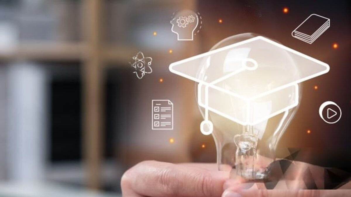 La importancia de la educación continua en tu vida profesional La importancia de la educación continua en tu vida profesional